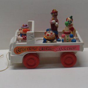 Vtg 1980's Pull Vehicle Toy w/  Circus Clowns Seal